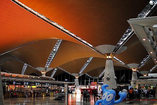 “KLIA 扩建计划与航空业发展”