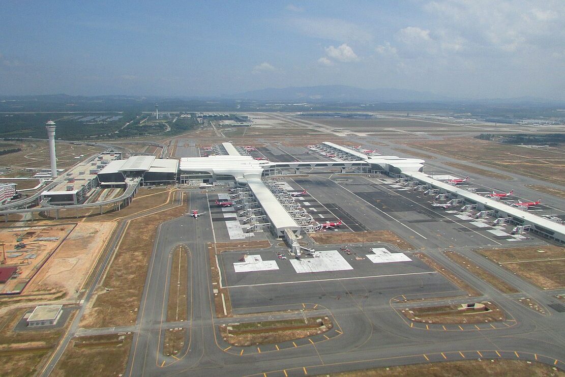 “KLIA 扩建计划与航空业发展”