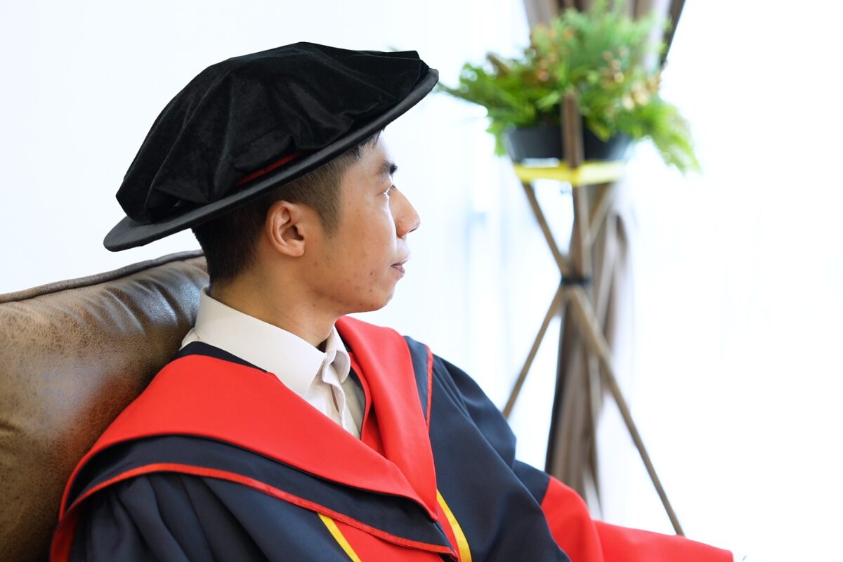 AI 是帮人还是换人？看 Dr Kervis 院士如何将技术转化为企业实战